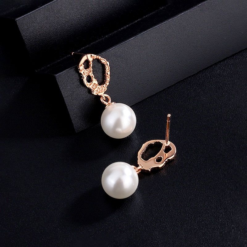 Sterling Silver Clown Pattern Pearl Earrings