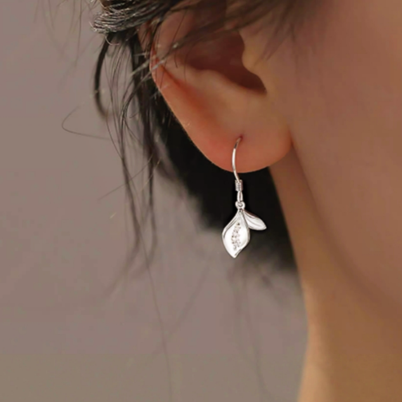 Sterling Silver Elegant Petal Earrings