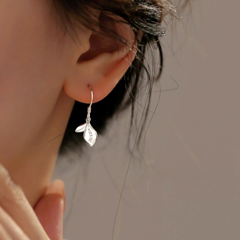 Sterling Silver Elegant Petal Earrings