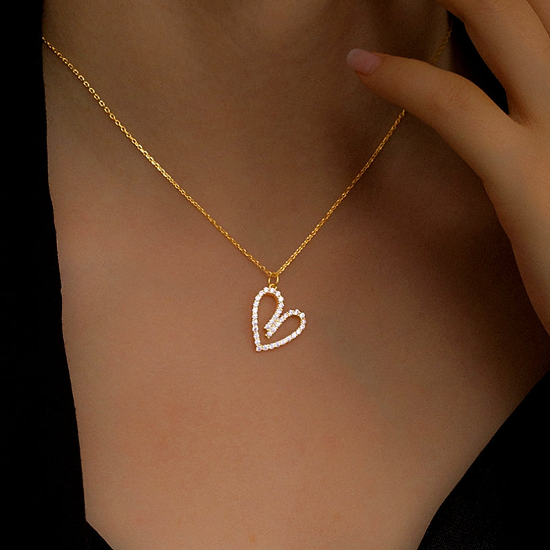 Sterling Silver Luxury Hollow Zircon Heart Pendant Necklace