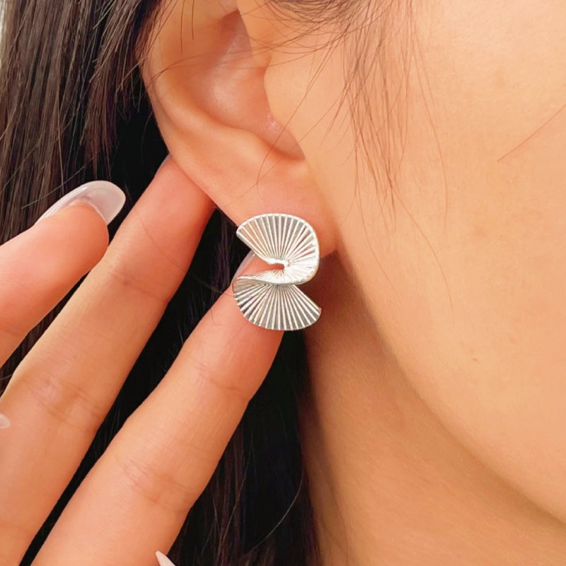 Sterling Silver Vintage Fan-Shaped Earrings