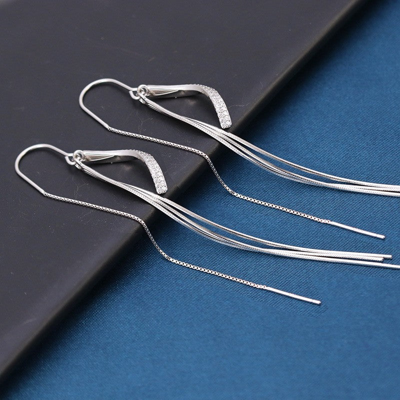 Sterling Silver Wavy Diamond Tassel Threader Earrings