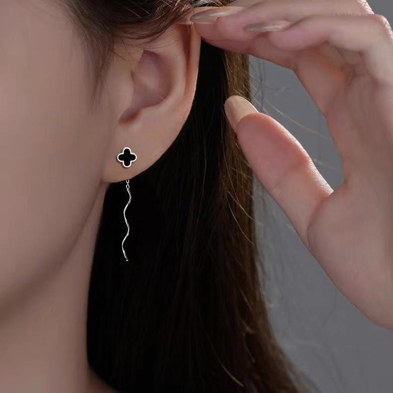 Sterling Silver Wavy Four-Leaf Threader Earrings