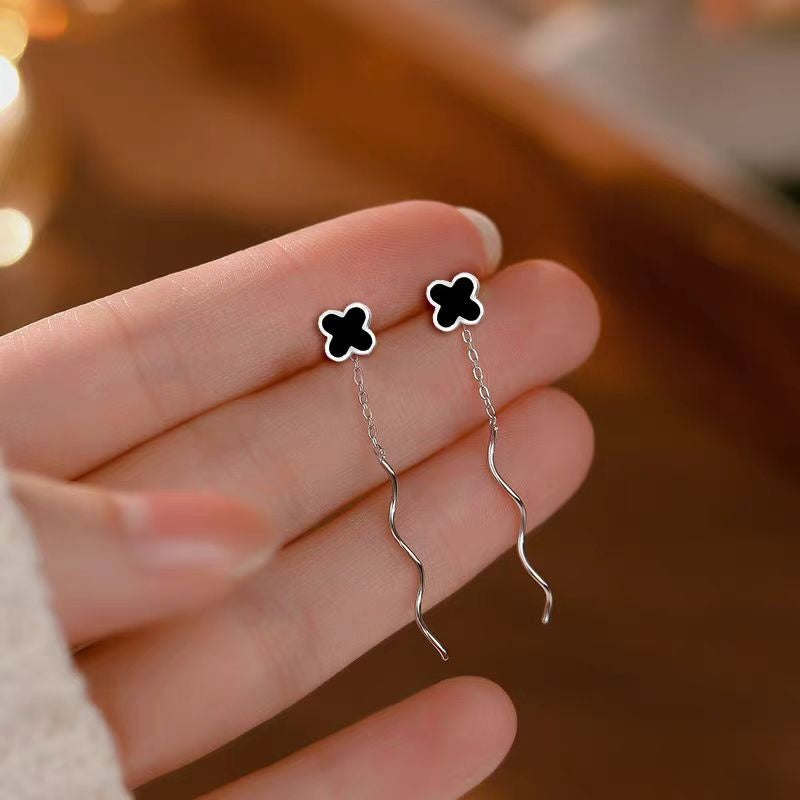 Sterling Silver Wavy Four-Leaf Threader Earrings