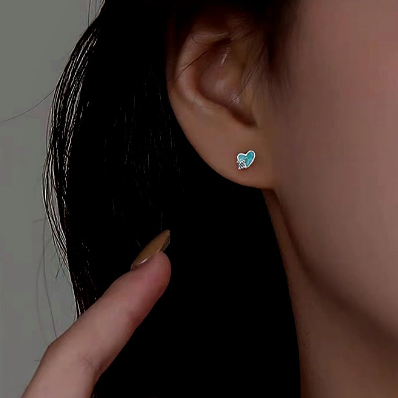 Sterling Silver Zircon Blue Heart-Design Stud Earrings