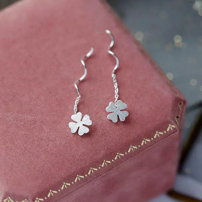 Sterling Silver Four-Leaf Clover Threader Earrings