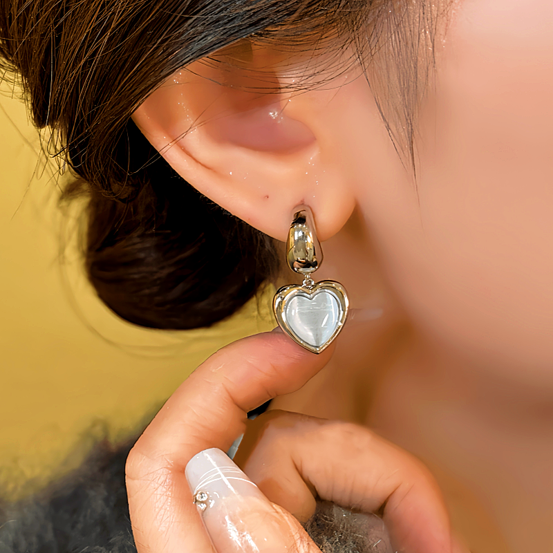 14K Gold-Plated Cat Stone Heart Earrings