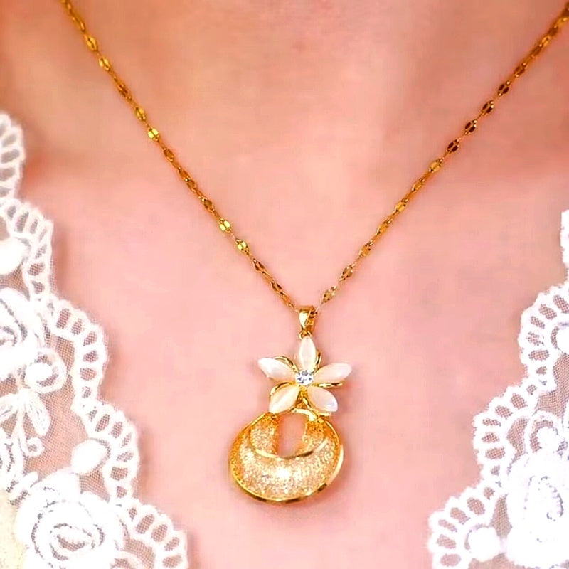 14K Gold-Plated Cat's Eye Flower Mesh Hoop  Necklaces