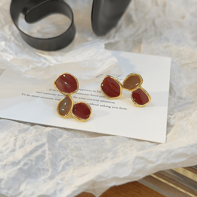 14K Gold-Plated Contrasting Irregular Diamond Earrings