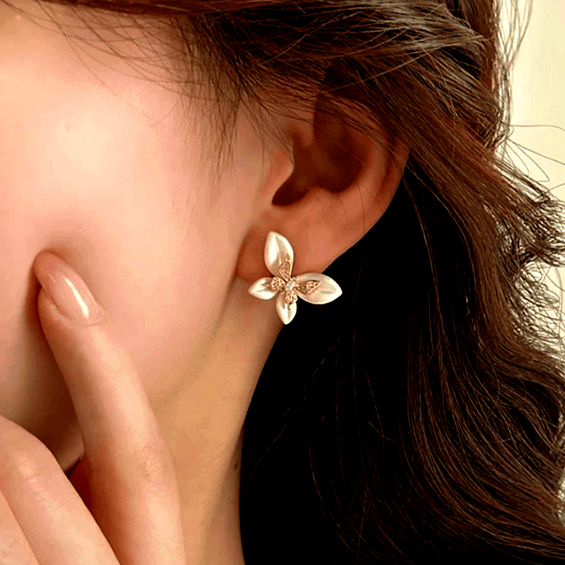 14K Gold-Plated Elegant Butterfly Stud Earrings
