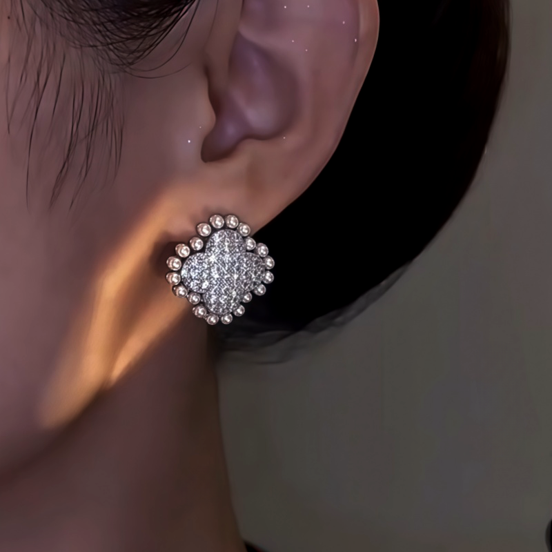 14K Gold-Plated Elegant Zircon Flower Pearl Earrings