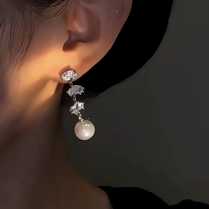 14K Gold-Plated Elegant Zircon Leaf Pearl Earrings
