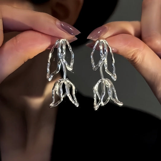 14K Gold-Plated Hollow Tulip Earrings