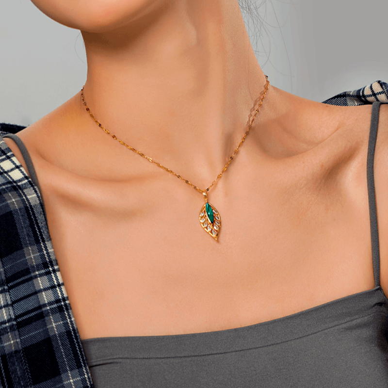14K Gold-Plated Luxury Leaf Pendant Necklaces