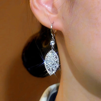14K Gold-Plated Super-Shiny Zircon Inlaid With Diamond Leaf Earrings