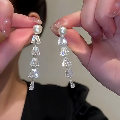 14K Gold-Plated Zircon Leaf Pearl Earrings