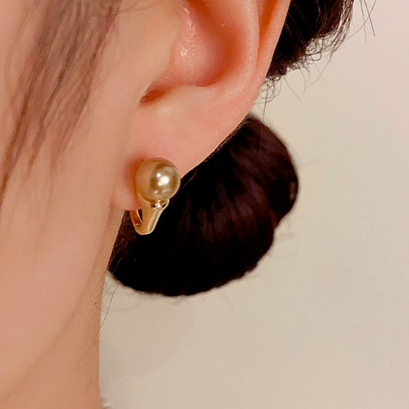 14K Gold-plated Elegant Pearl Small Hoop Earrings