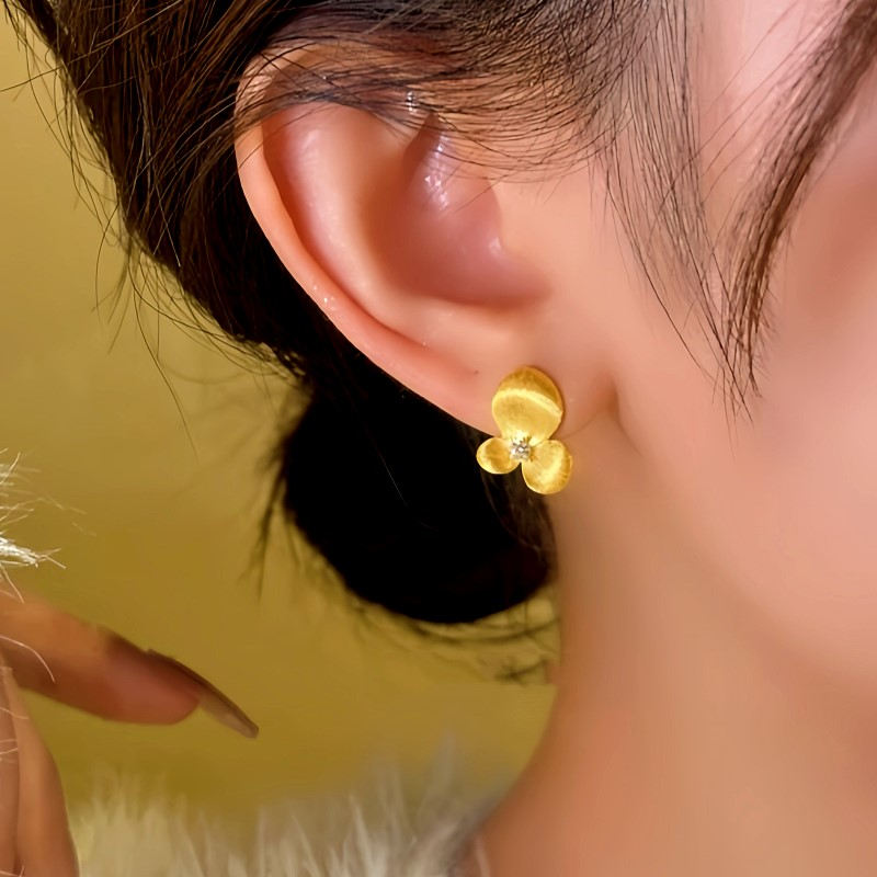 14K Gold-plated Flower Stud Earrings