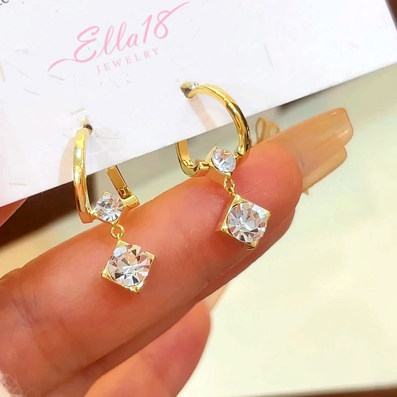 14K Gold-plated Prism-Shaped Diamond Earrings