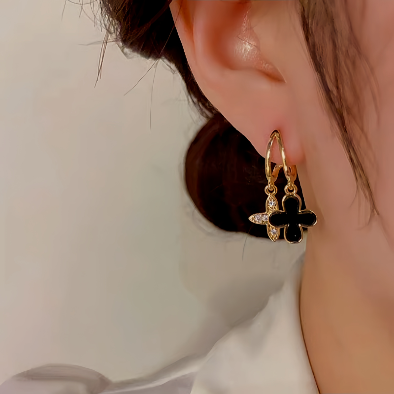 Sterling Silver Agate Four-Leaf Clover Earrings