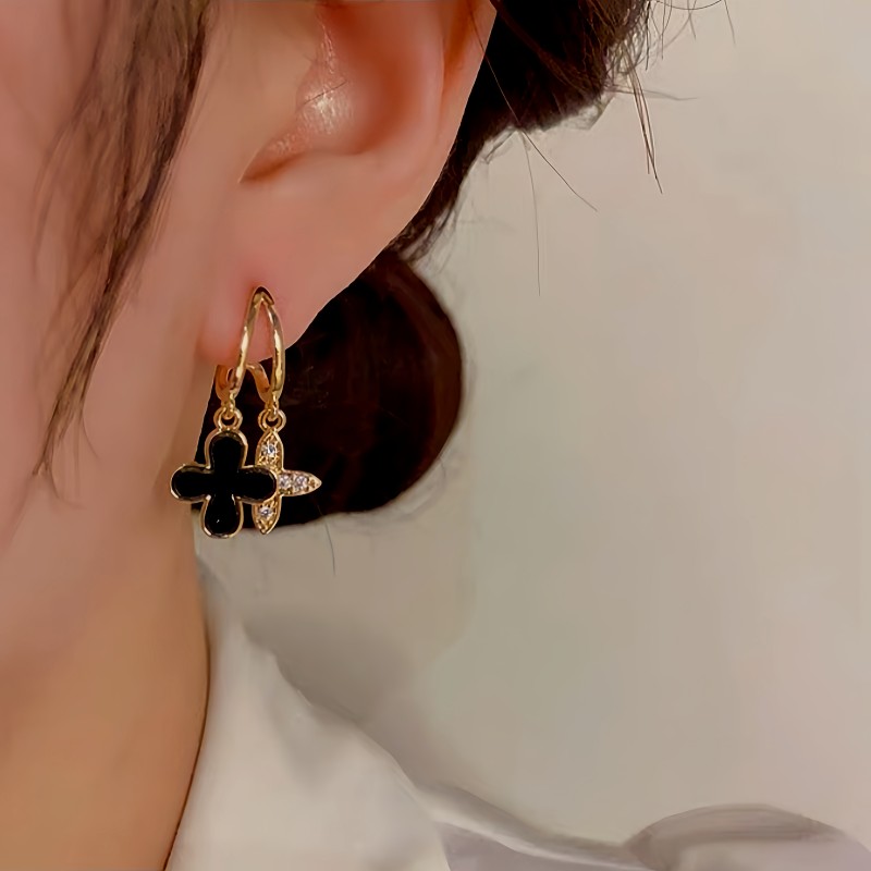 Sterling Silver Agate Four-Leaf Clover Earrings