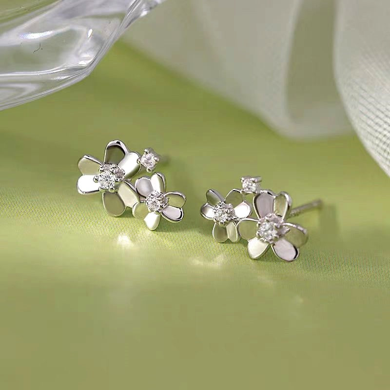 Sterling Silver Clover Stud Earrings