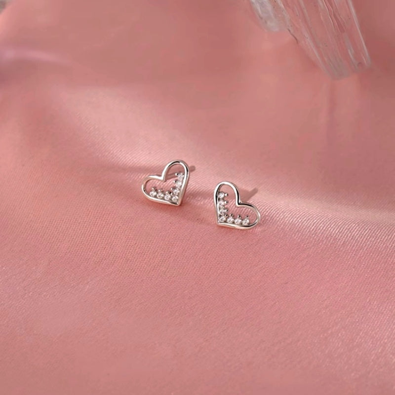 Sterling Silver Elegant Diamond Heart Stud Earrings