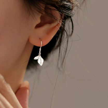 Sterling Silver Elegant Petal Earrings