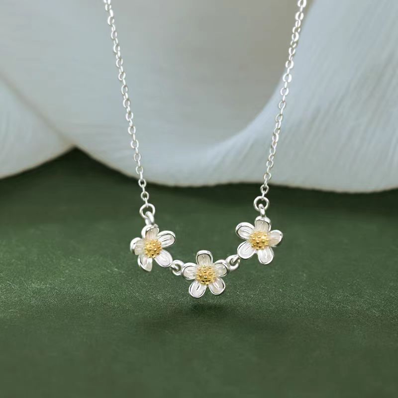 Sterling Silver Elegant Three Daisy Flower Necklaces
