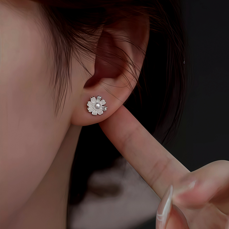 Sterling Silver Flower Pearl Stud Earrings