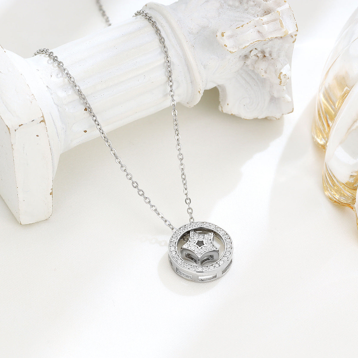 Sterling Silver Luxury Diamond Circle Star Necklace