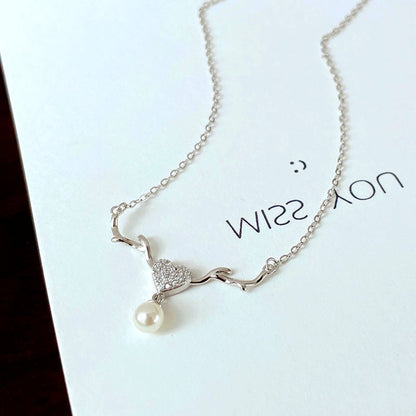 Sterling Silver Luxury Elk Diamond Heart Pearl Necklace
